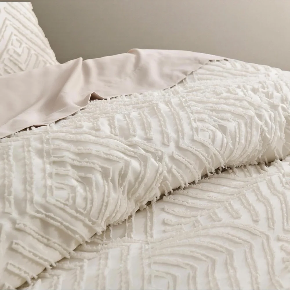 NEW Anthro Beige Diamond Tufted Queen / King Boho Comforter Bedding & Sham Set